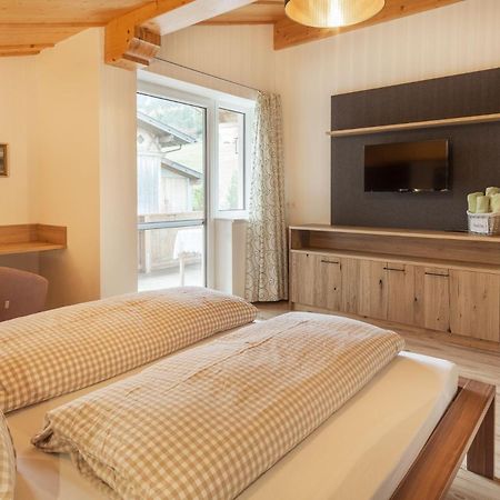 Stubaier Bauern Appartement Тельфес-ім-Штубай Екстер'єр фото