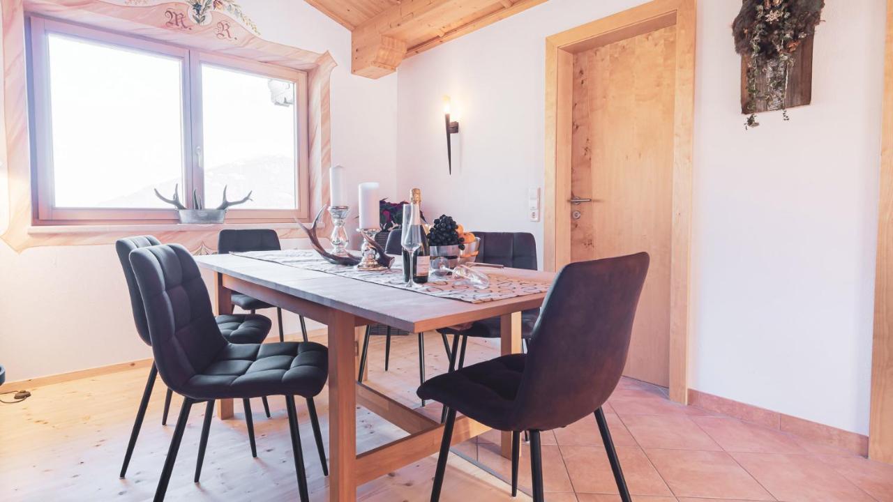 Stubaier Bauern Appartement Тельфес-ім-Штубай Екстер'єр фото