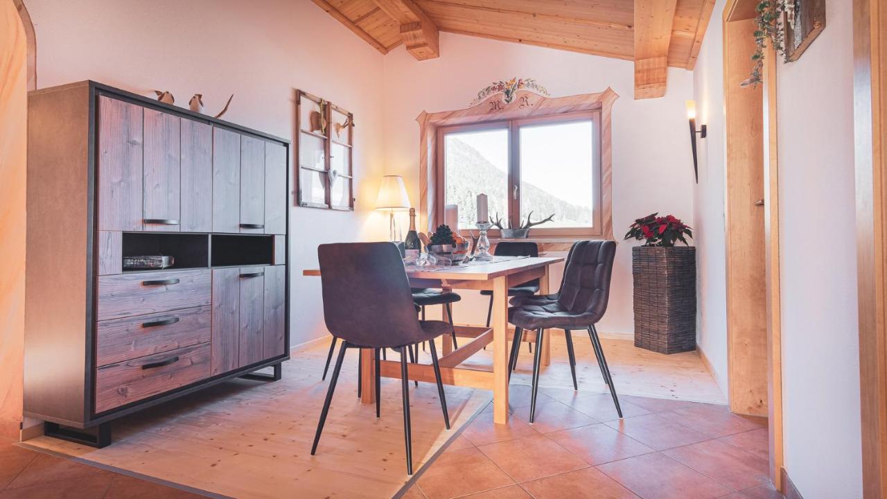 Stubaier Bauern Appartement Тельфес-ім-Штубай Екстер'єр фото