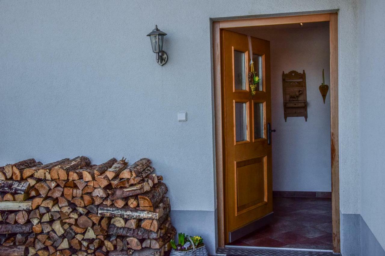 Stubaier Bauern Appartement Тельфес-ім-Штубай Екстер'єр фото