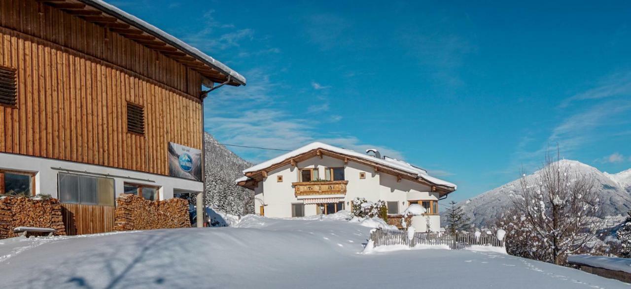 Stubaier Bauern Appartement Тельфес-ім-Штубай Екстер'єр фото